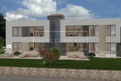 Apartment on the ground floor with a garden in Novigrad - under construction